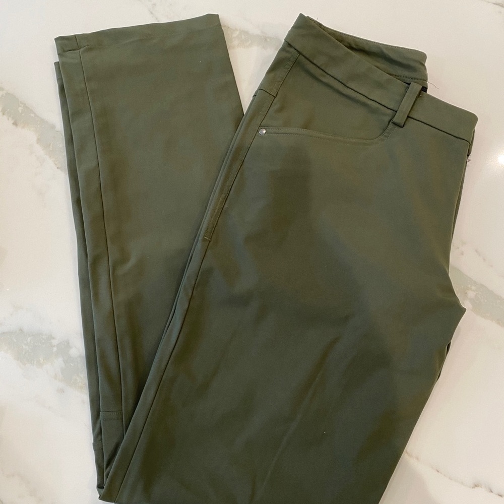 Men’s Lululemon ABC Pants